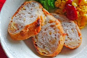 好きなパンの種類ランキング：食べたいパンの具材・種類の７位：くるみパン