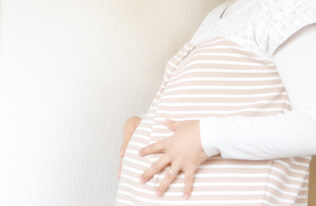 低体重児と未熟児は、やせ妊婦、妊娠中の母親の栄養状態が原因
