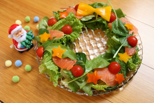 クリスマスサラダの人気レシピ！リース＋ツリーサラダが簡単！盛り付け例！