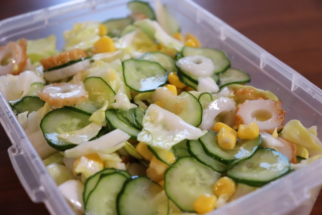 キャベツサラダの人気レシピ！作り置きの常温・冷蔵庫の日持ち・賞味期限は？