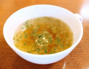 パスタ・スパゲティに合うスープ献立・付け合わせ：オニオンスープ