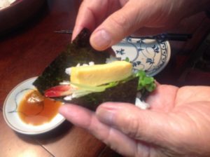 手巻き寿司の具材：厚焼き玉子