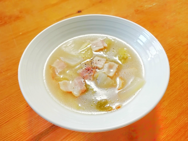 白菜スープの日持ち・保存方法！鍋の常温・冷蔵保管、冷凍は？