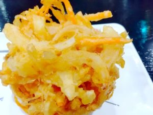 玉ねぎのかき揚げ、天ぷら：常温・冷蔵庫、冷凍保存の期間と保管方法のコツ
