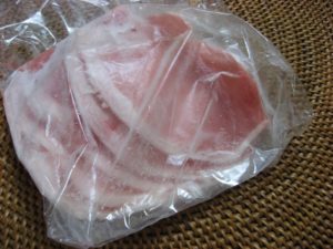 豚肉（ローズ、豚コマ）の冷凍保存の方法と賞味期限・消費期限