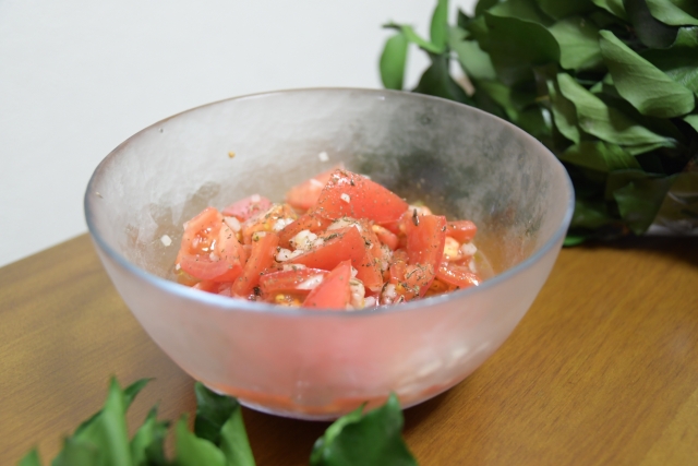 トマトマリネの日持ち保存！作り置きの冷蔵庫・冷凍保存の賞味期限はいつまで？