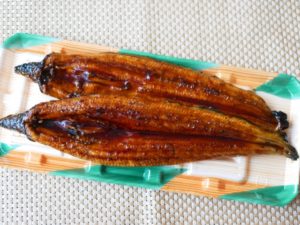 焼いた鰻の蒲焼きの日持ち期間と保存方法：スーパーのうなぎの常温・冷蔵庫・冷凍保存