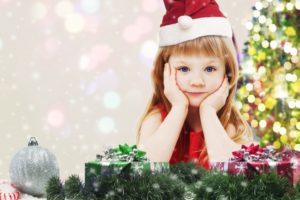 子供のクリスマスプレゼントの準備、プレゼント選びの時期は１１月中