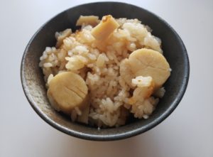 炊き込みご飯のアレンジ・レシピ：ホタテご飯