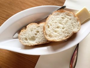 主食とフランスパン