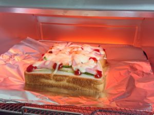 冷凍したピザトーストの温め直し＋解凍方法は？