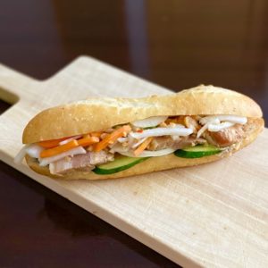 サンドイッチの定番の具材：組み合わせが豊富な鶏ハムと人参ラぺ