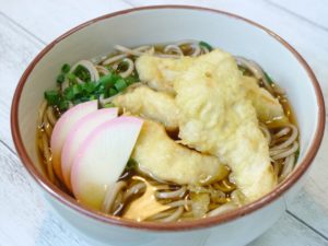冷めた鶏の天ぷらを美味しく食べる方法：とり天蕎麦