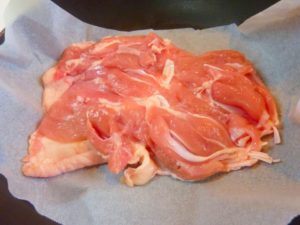 香草パン粉焼き：人気のお肉の下味冷凍レシピ、漬け込み時間